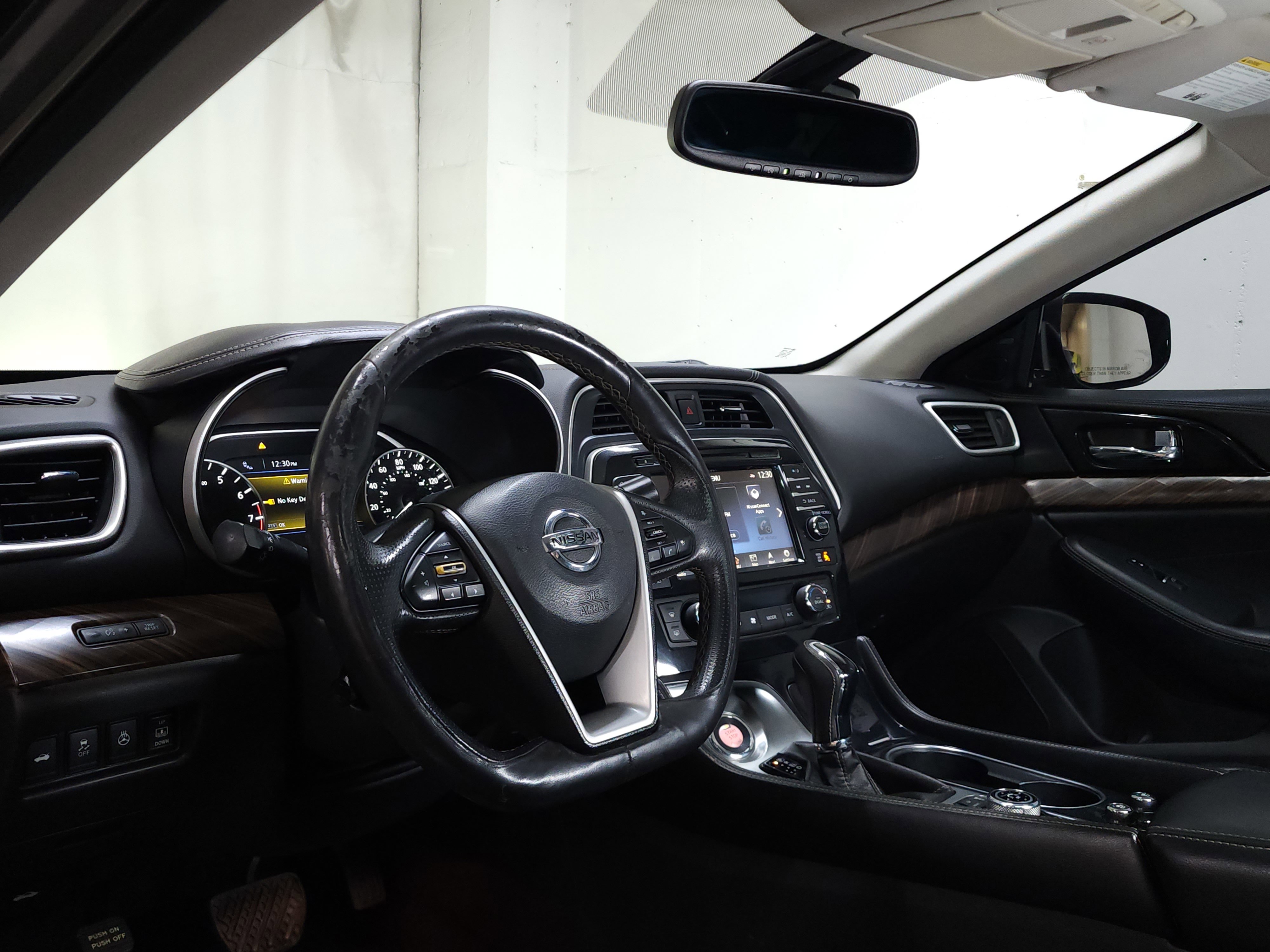 Used 2016 Nissan Maxima Platinum image 12