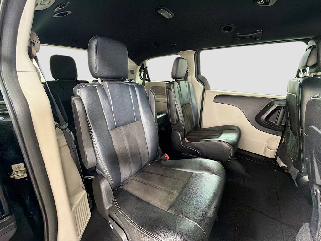 Used 2019 Dodge Grand Caravan SXT FWD image 27