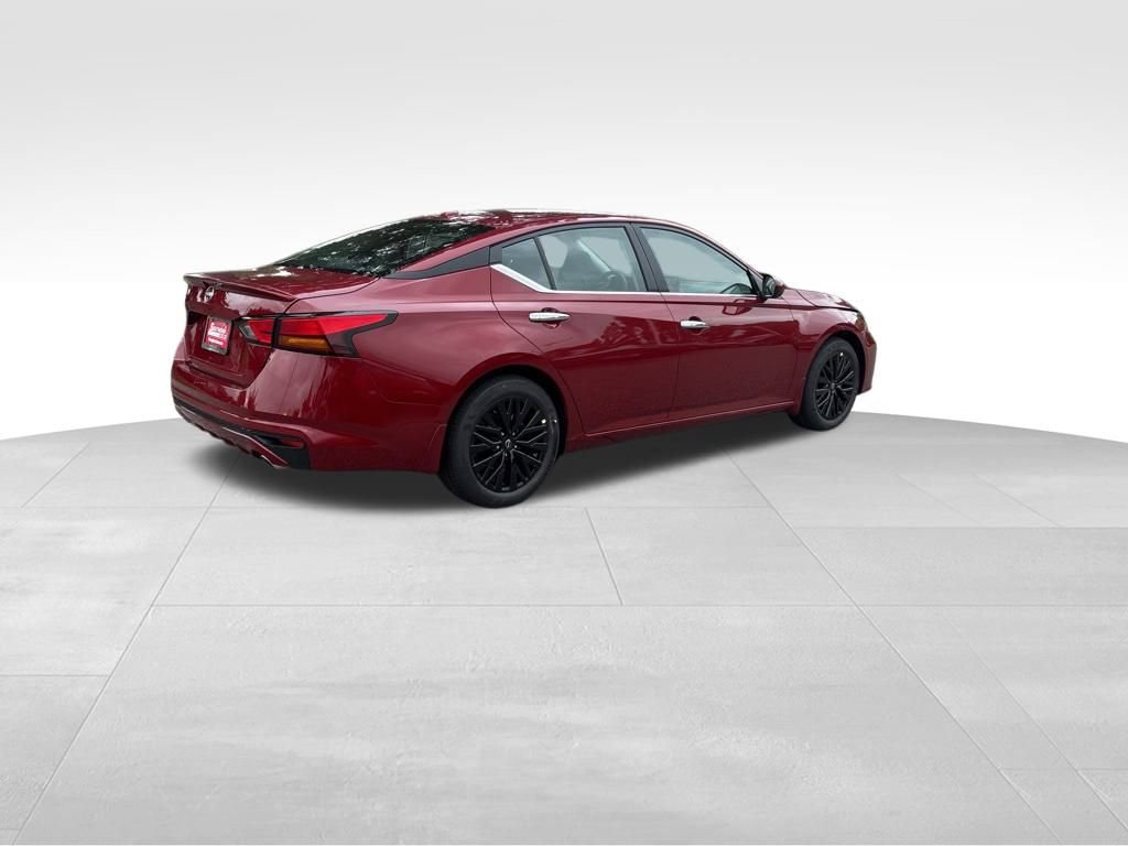 New 2025 Nissan Altima 2.5 SV w/ SV Special Edition Package image 4