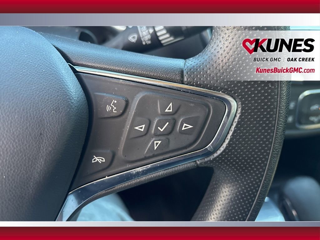 Used 2023 Chevrolet Equinox LT image 15