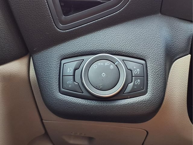 Used 2019 Ford Escape SEL FWD image 12
