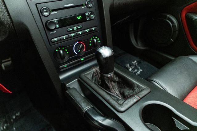 Used 2007 Ford Mustang Shelby GT500 RWD image 27