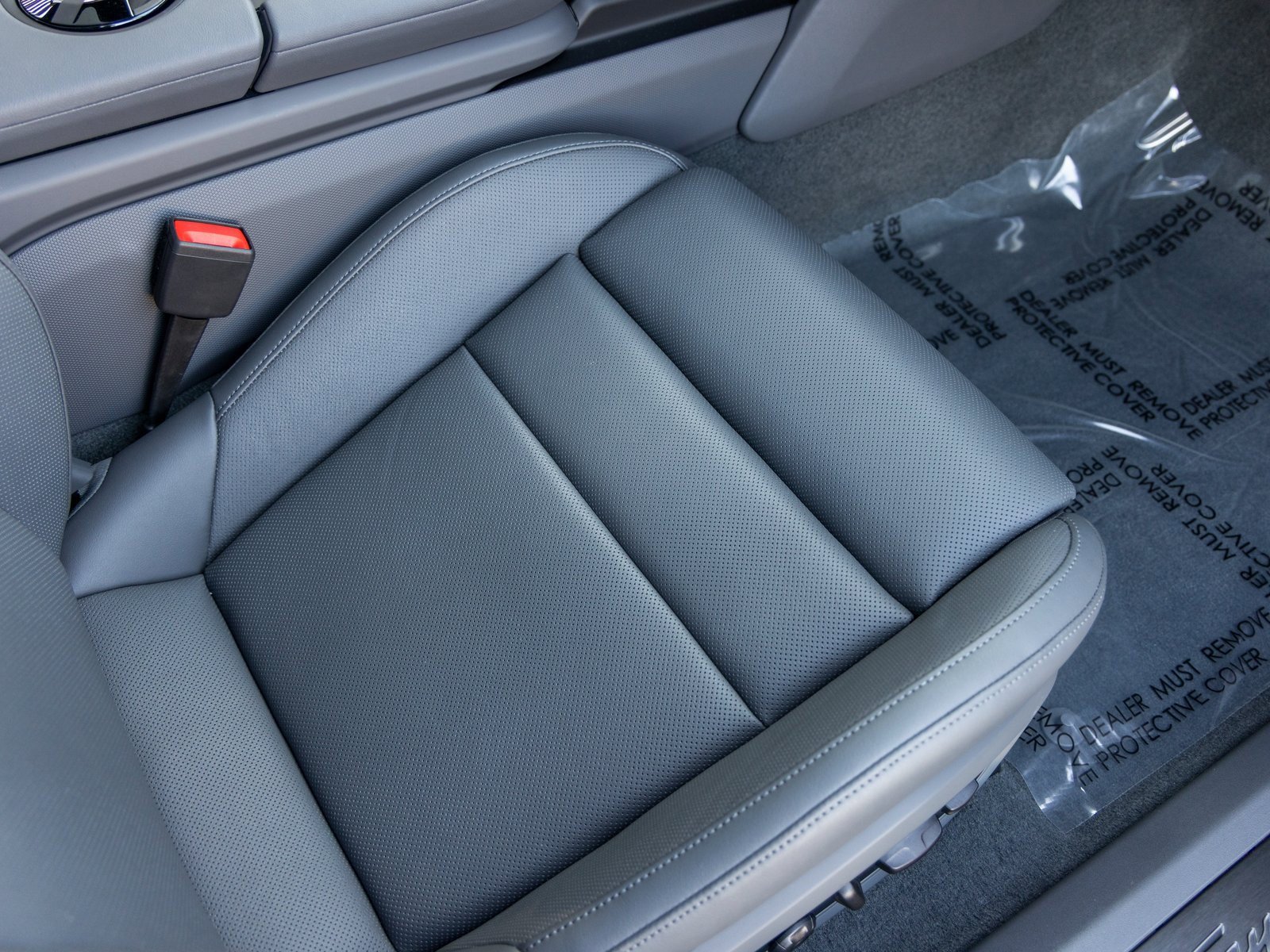 Used 2025 Porsche Taycan 4S image 54