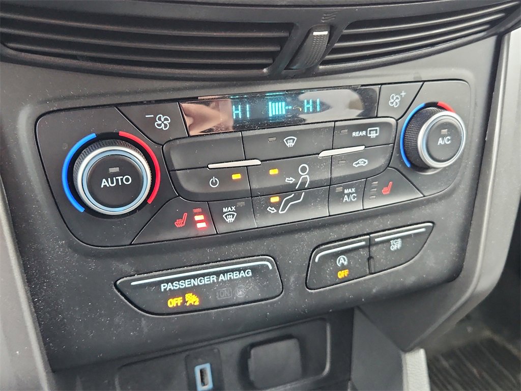 Used 2018 Ford Escape SE w/ SE Sync 3 Package image 19