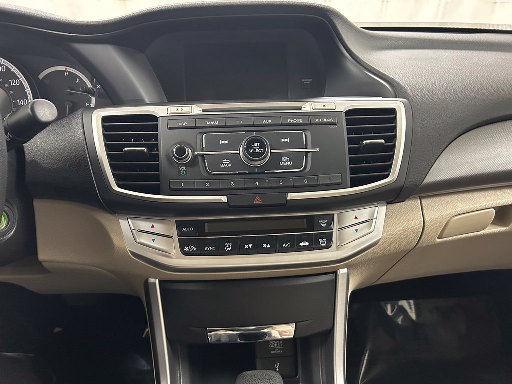 Used 2013 Honda Accord LX image 19