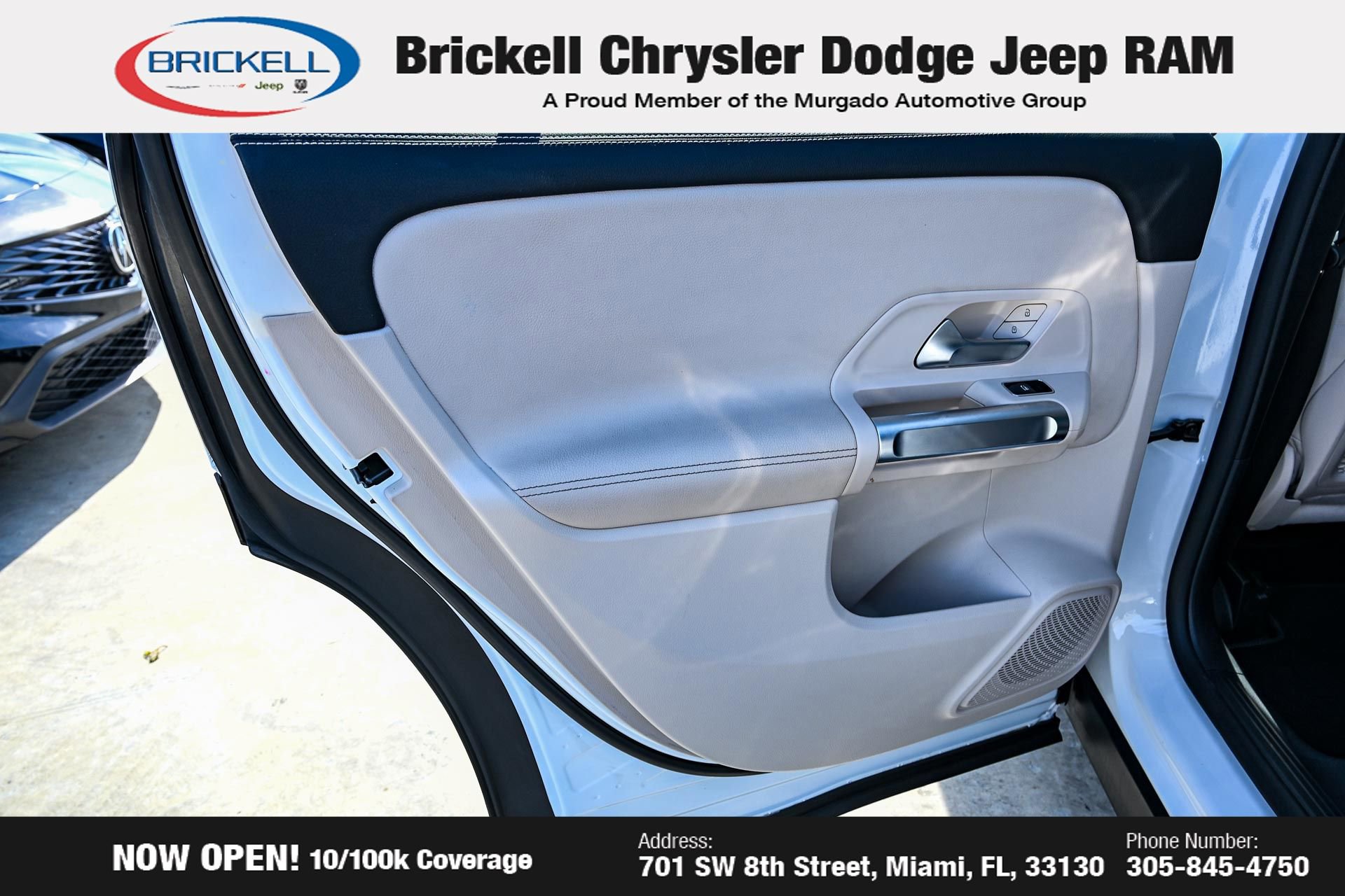 Used 2023 Mercedes-Benz GLB 250 w/ Premium Package image 11