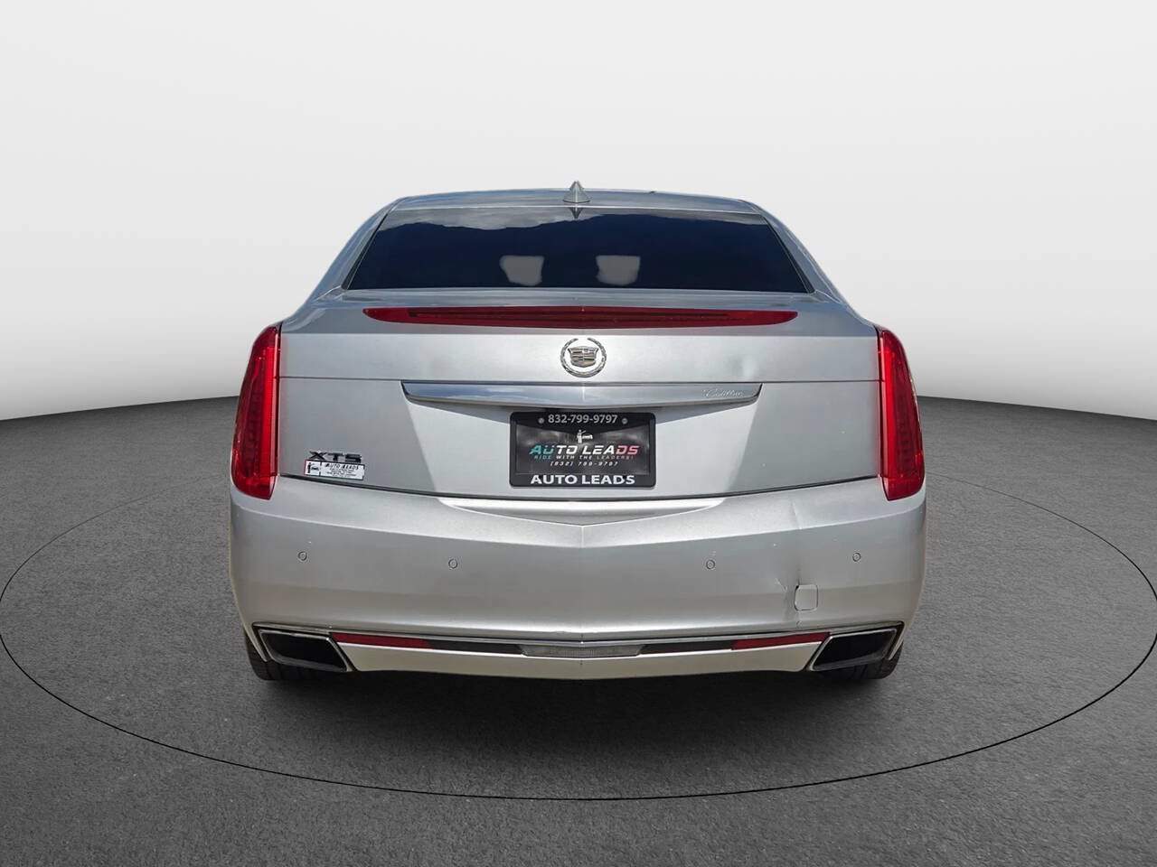 Used 2015 Cadillac XTS Luxury FWD image 6