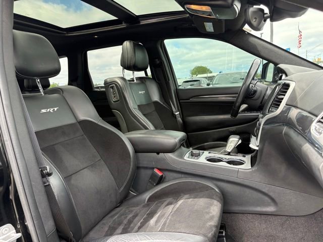 Used 2018 Jeep Grand Cherokee SRT w/ Trailer Tow Group IV AWD/4WD image 11