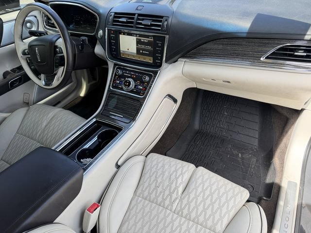 Used 2018 Lincoln Continental Black Label FWD image 13