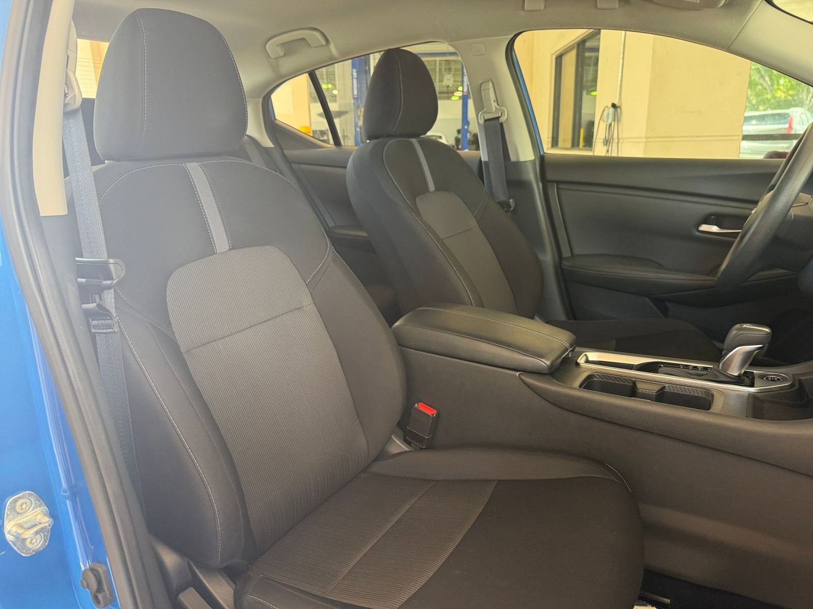 Used 2024 Nissan Sentra SV image 30