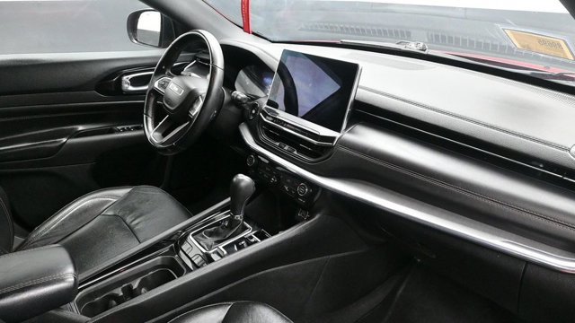 Used 2022 Jeep Compass Limited AWD/4WD image 15