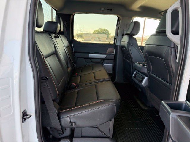 New 2026 Ford F350 Lariat w/ FX4 Off-Road Package AWD/4WD image 10