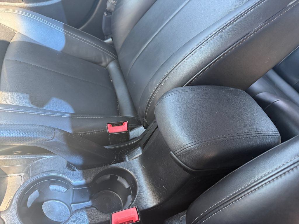 Used 2011 Chevrolet Cruze LTZ FWD image 29
