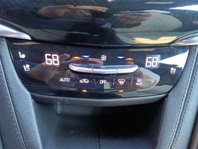 Used 2020 Cadillac XT6 Sport image 25