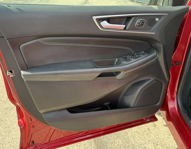 Used 2021 Ford Edge Titanium w/ Equipment Group 301A image 12