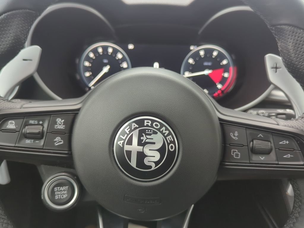 Used 2025 Alfa Romeo Stelvio Sprint w/ Veloce Package image 35