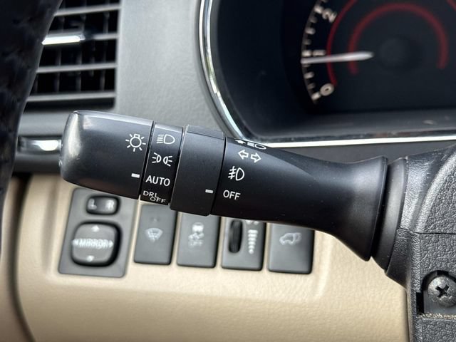 Used 2013 Toyota Highlander Limited AWD/4WD image 27