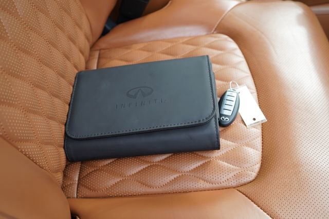 Used 2023 INFINITI QX80 Sensory w/ All-Season Package image 84