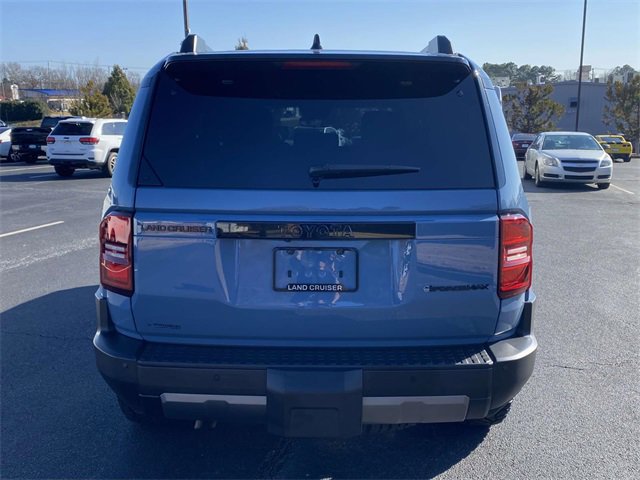 Used 2025 Toyota Land Cruiser image 5