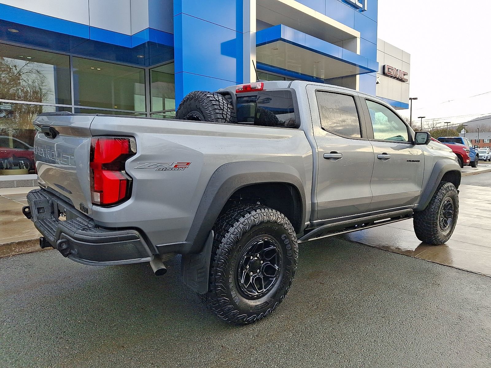 Used 2024 Chevrolet Colorado ZR2 w/ ZR2 Bison Edition image 6