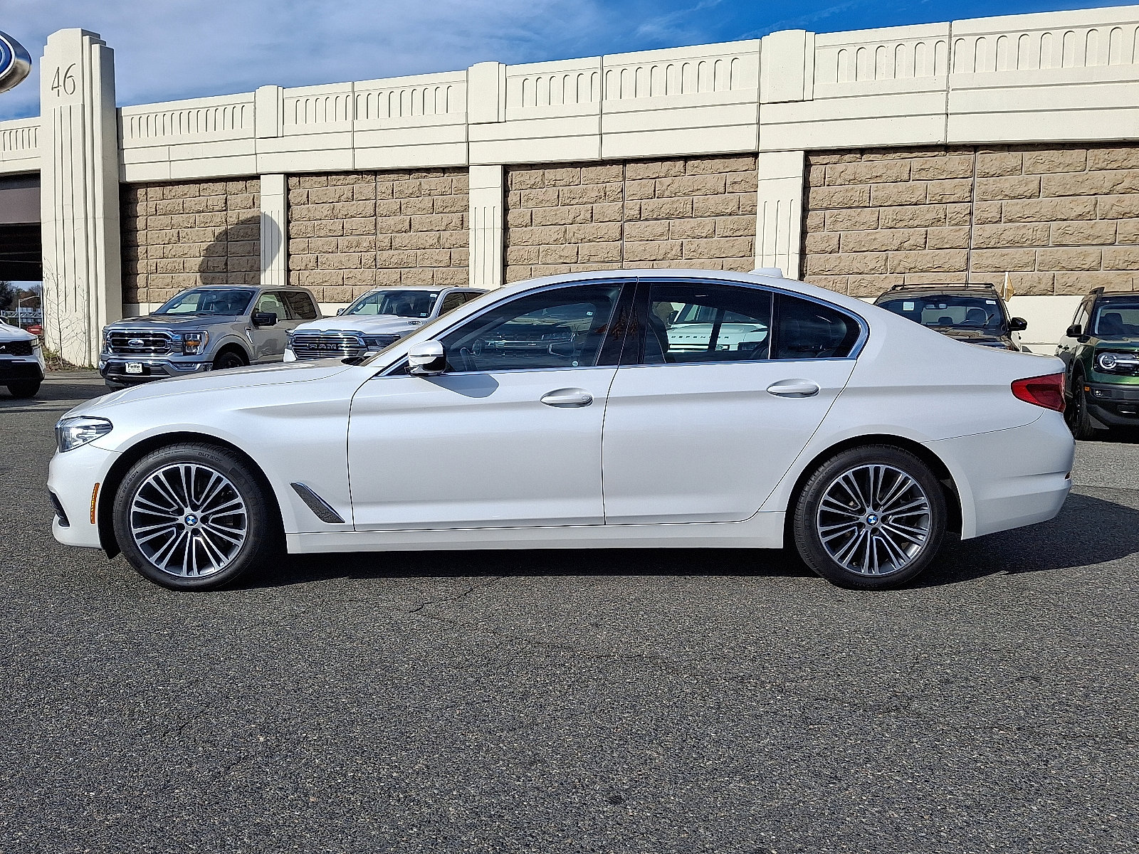 Used 2019 BMW 530i xDrive w/ Convenience Package image 7