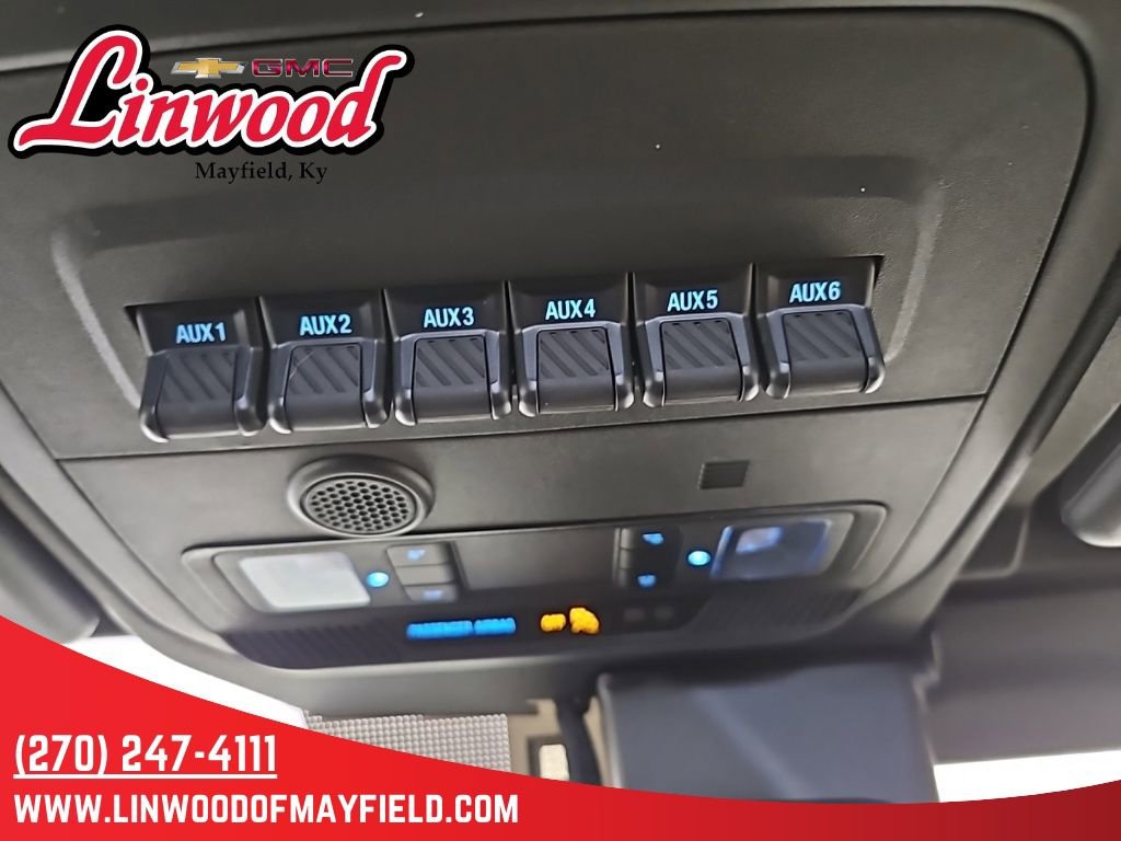 Used 2025 Ford Bronco Badlands image 28