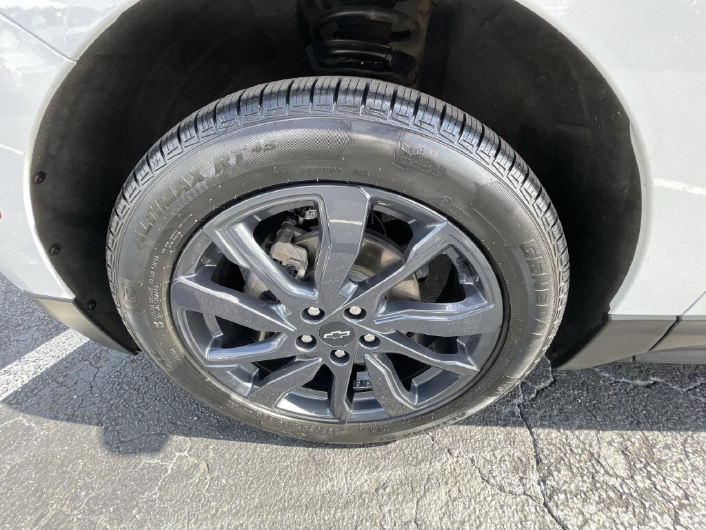 Certified 2024 Chevrolet Equinox RS w/ RS Leather Package FWD image 32