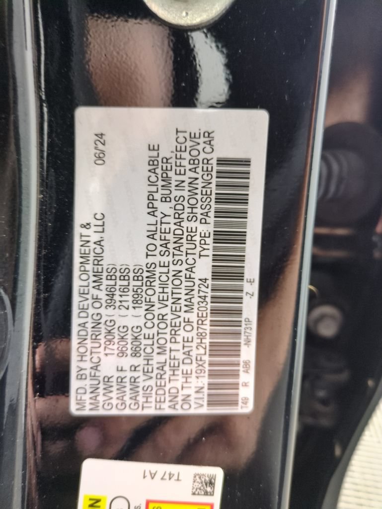 Certified 2024 Honda Civic Sport image 32