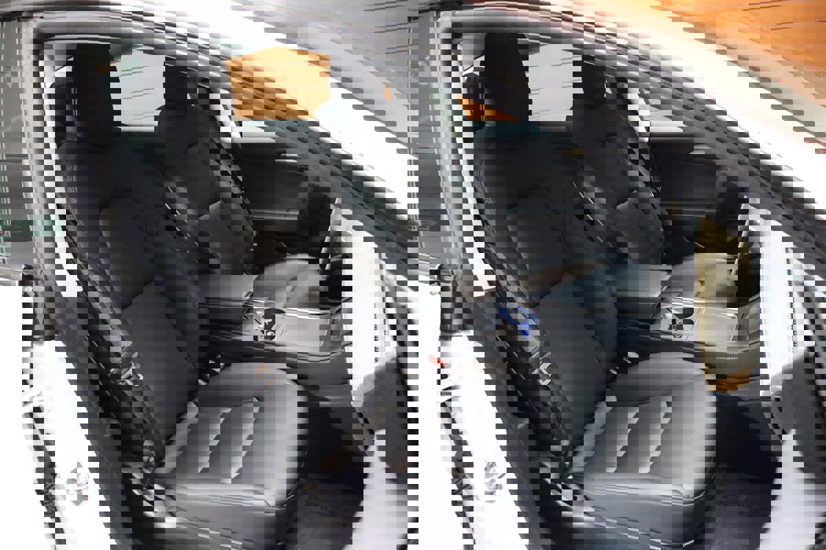Used 2023 Tesla Model 3 Standard Range image 61