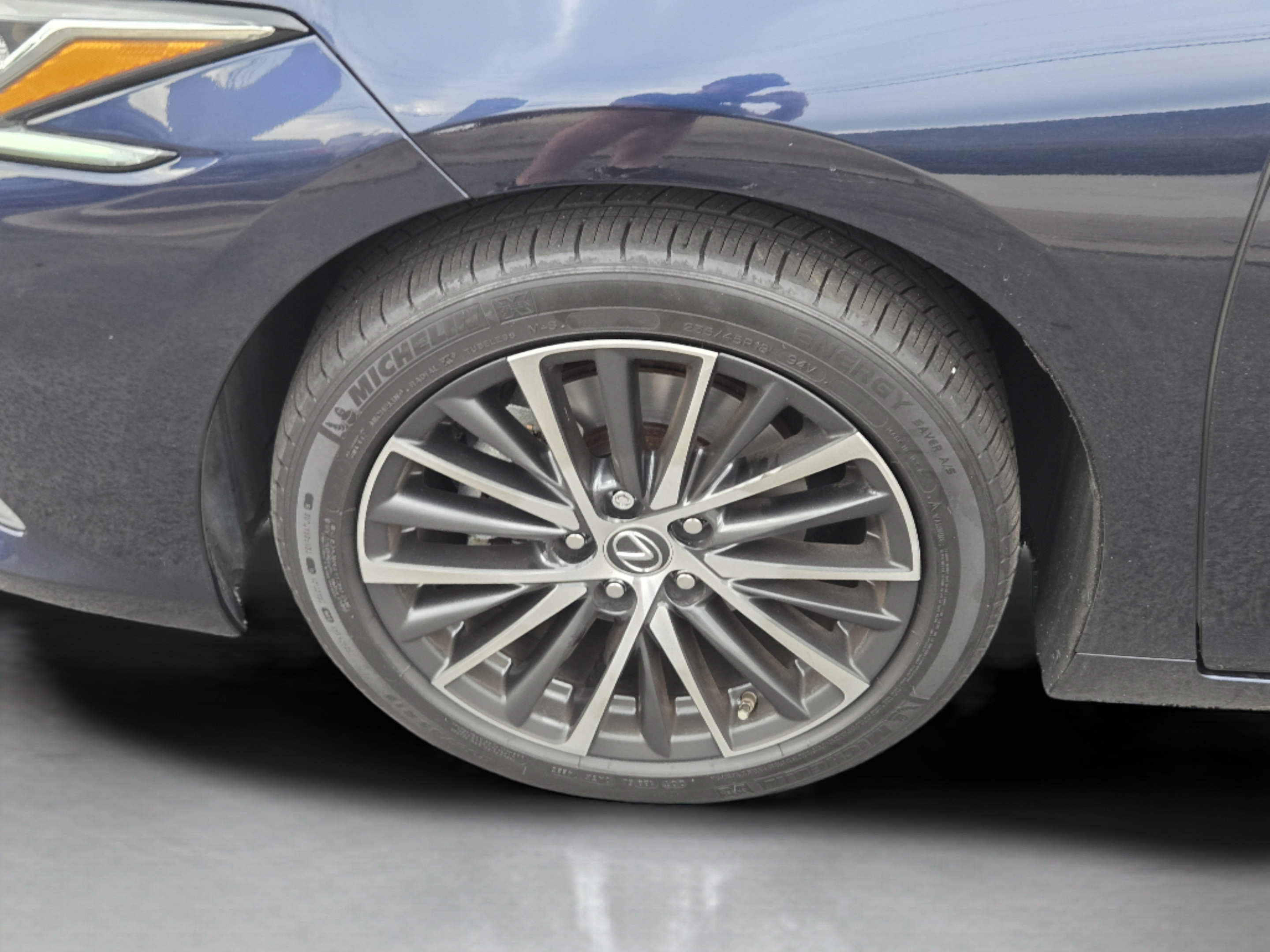 Certified 2024 Lexus ES 350 w/ Premium Package FWD image 10