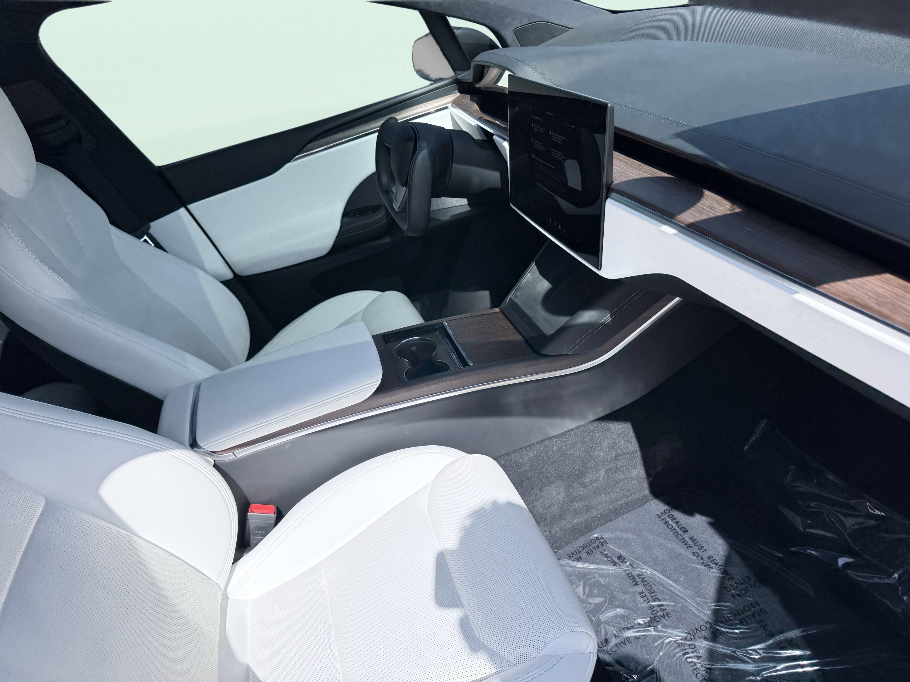 Used 2022 Tesla Model X image 49