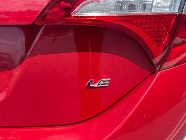 Used 2016 Toyota Corolla LE FWD image 8