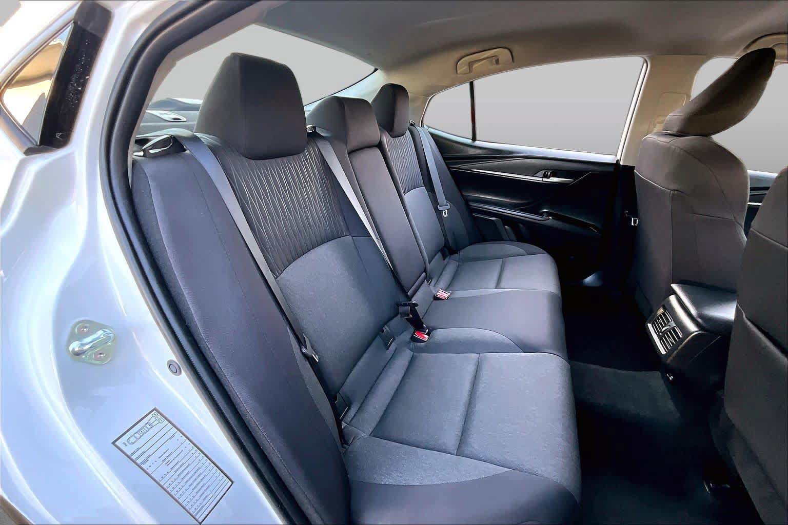 Used 2025 Toyota Camry LE FWD image 19