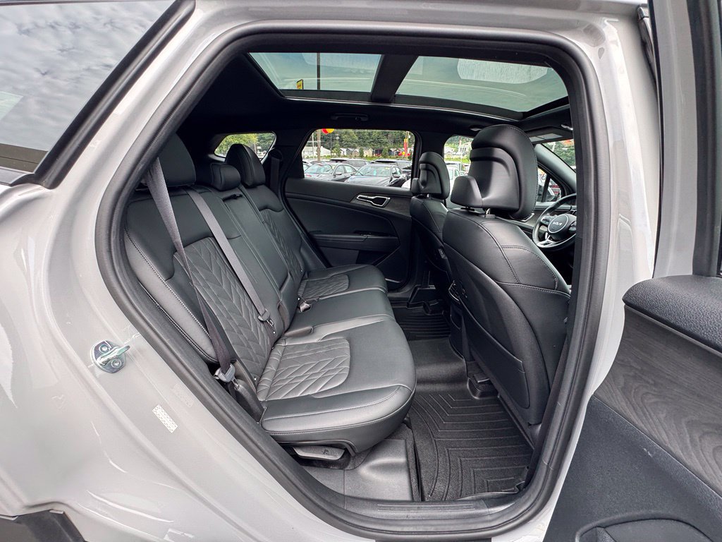 Used 2023 Kia Sportage X-Line w/ X-Line Premium Package AWD/4WD image 24
