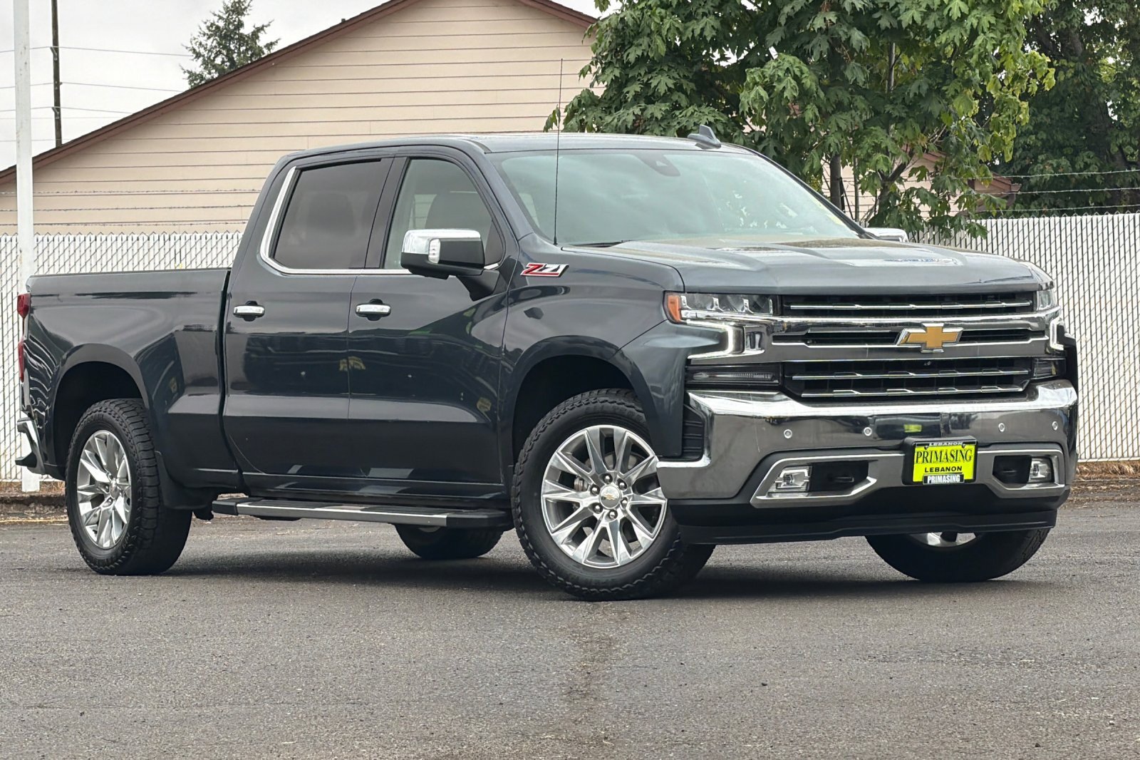 Used 2022 Chevrolet Silverado 1500 LTZ w/ LTZ Premium Package AWD/4WD image 2
