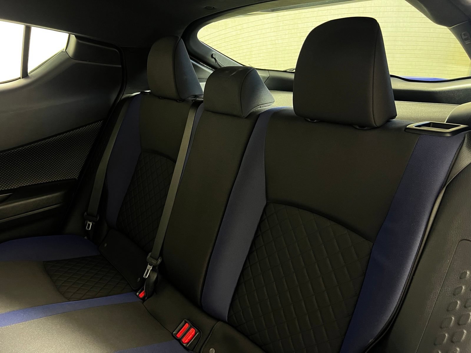 Certified 2021 Toyota C-HR XLE FWD image 21