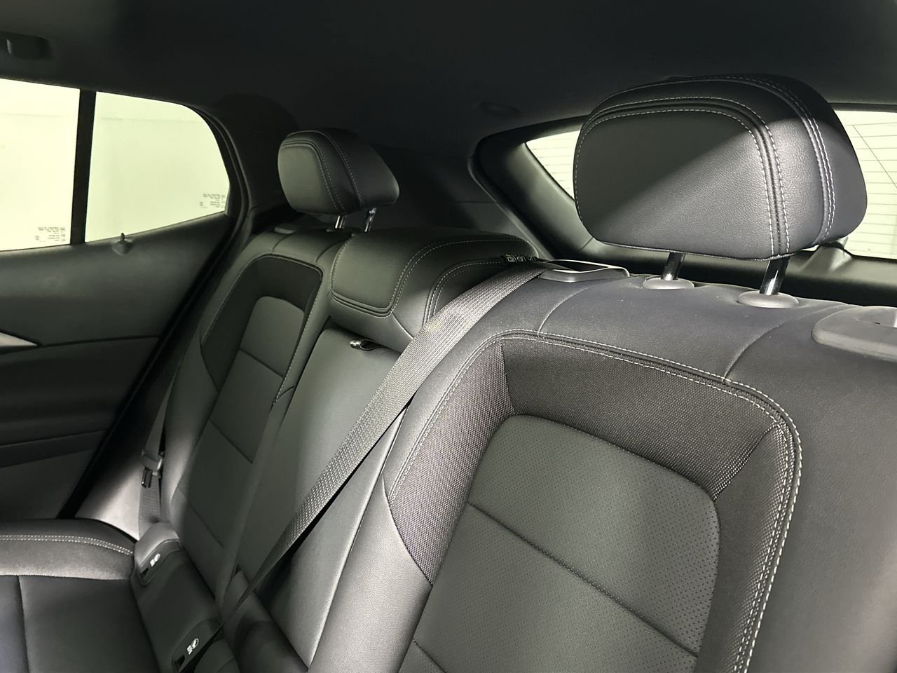 New 2026 Chevrolet Equinox EV LT AWD/4WD image 84