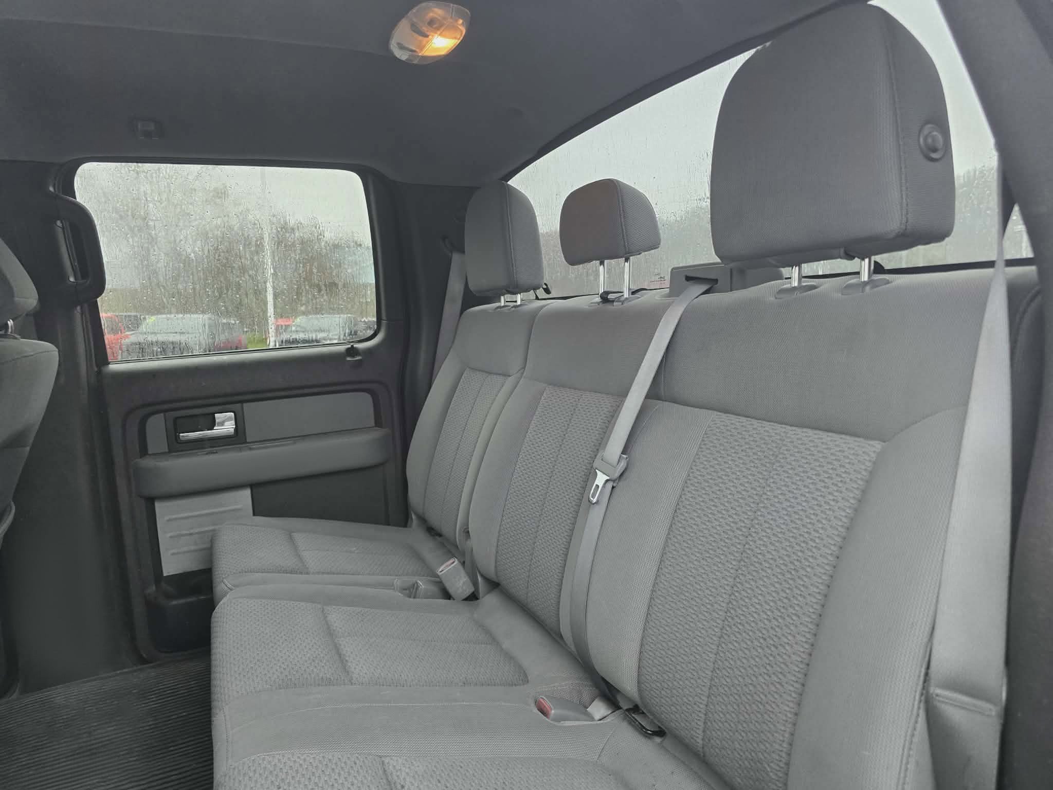 Used 2014 Ford F150 XLT w/ Equipment Group 302A Luxury AWD/4WD image 13