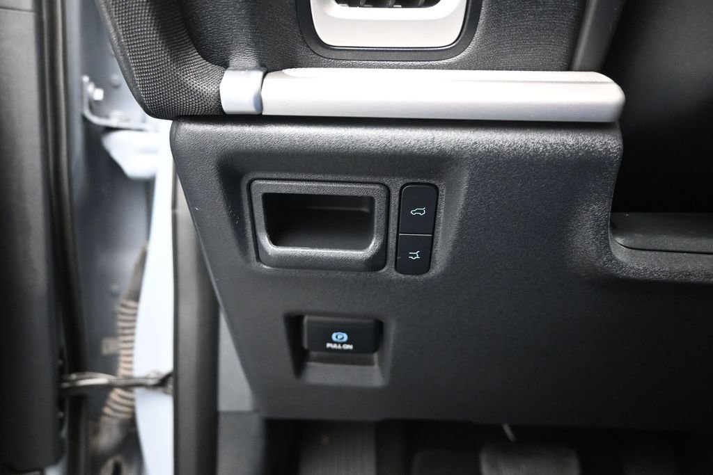 Used 2025 Ford Expedition Max Active RWD image 13