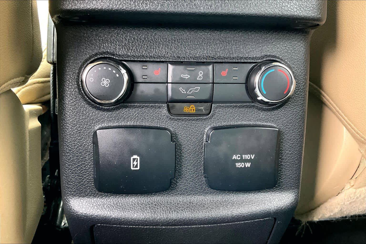 Used 2017 Ford Explorer Limited w/ Equipment Group 301A FWD image 32