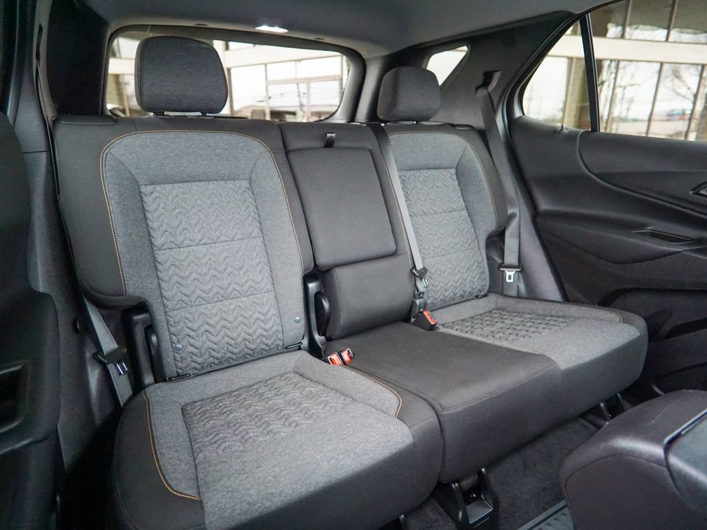 Used 2024 Chevrolet Equinox LT FWD image 31