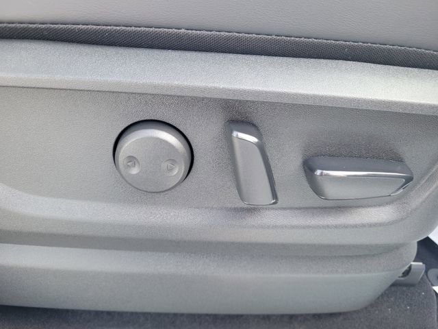 New 2025 Nissan Armada SL w/ Captain's Chari Seat Package image 44