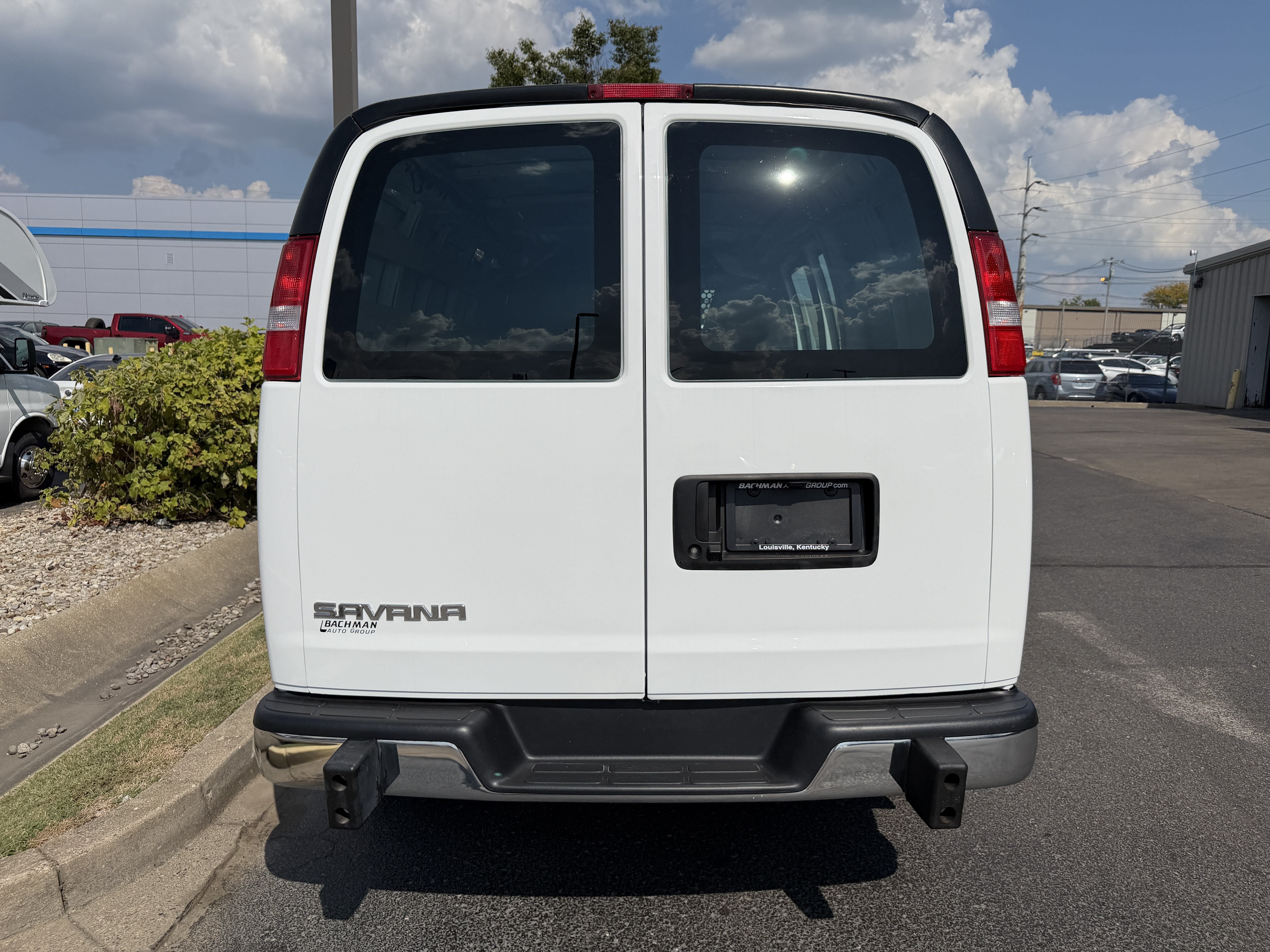 Used 2025 GMC Savana 2500 w/ Driver Convenience Package RWD image 6