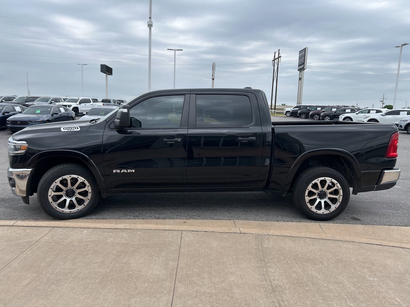 Used 2025 RAM 1500 Lone Star AWD/4WD image 8