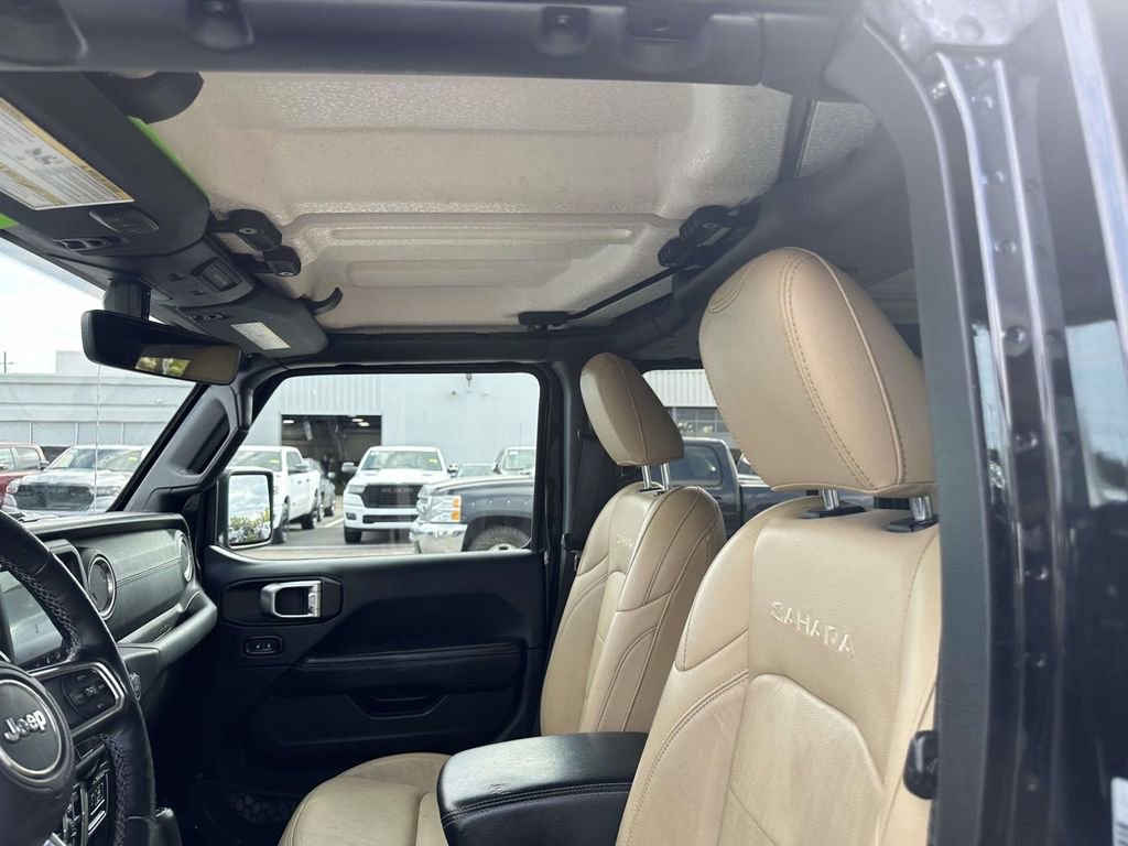 Used 2018 Jeep Wrangler Unlimited Sahara image 21