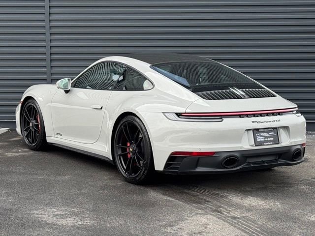 Used 2024 Porsche 911 Carrera GTS image 3