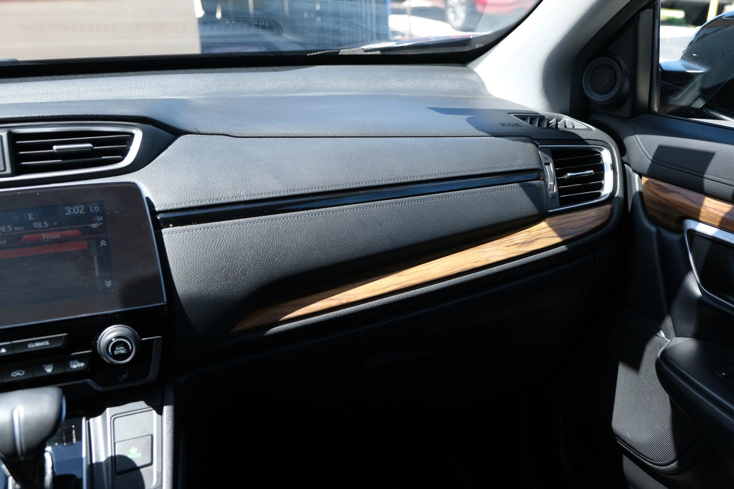 Used 2017 Honda CR-V EX-L image 28