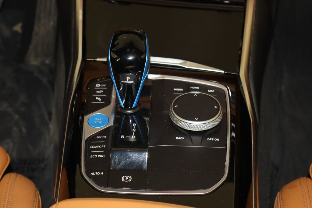 Used 2023 BMW i4 eDrive35 w/ Premium Package RWD image 29