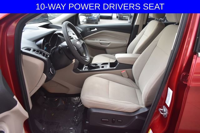 Used 2017 Ford Escape SE FWD image 5