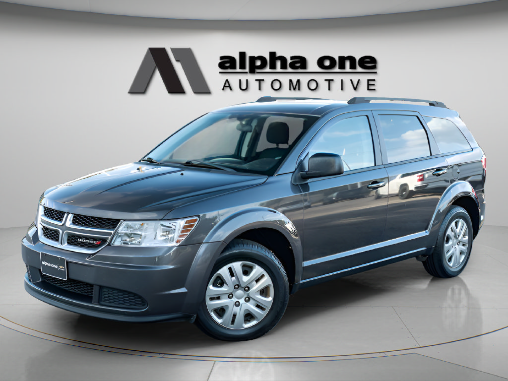 Used 2018 Dodge Journey SE w/ Connectivity Group FWD image 1